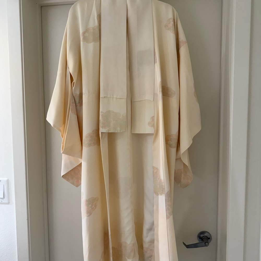 Elegant Cream Kimono Robe